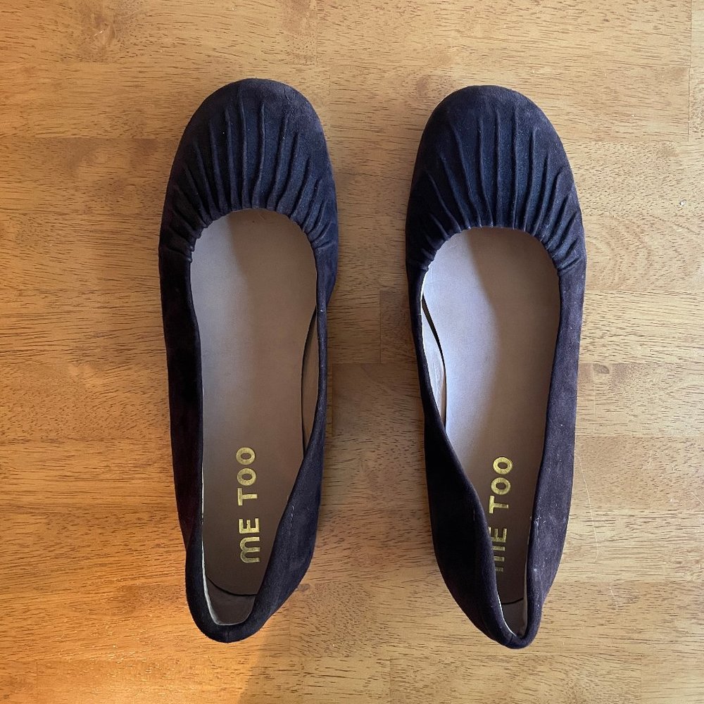 NWOT Size 7 dark brown Me Too suede leather flat - Picture 2 of 5